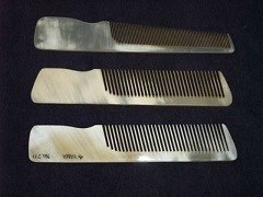 解説します！！理容師や美容師が使用するコーム（くし）のお話 | 理容