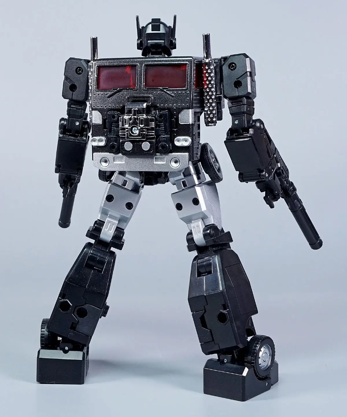 レビュー：MPG MPG-16 ニュークリオンクエスト スーパーコンボイ | 超