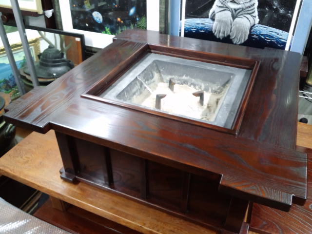 角火鉢 | 骨董品の買取なら杉並区の道具屋 慈光