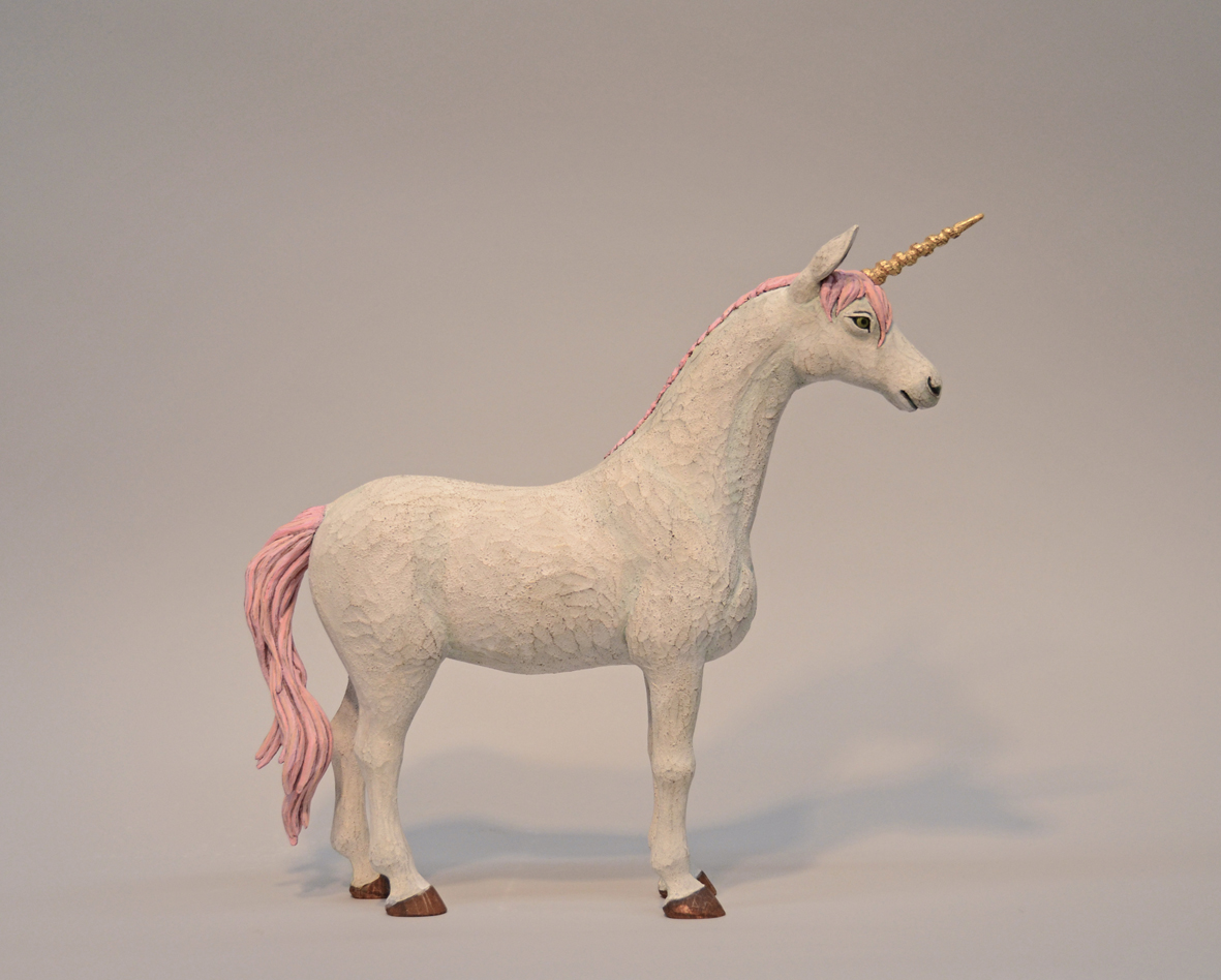 白いユニコーン | animalier - 彫刻家 馬塲稔郎 公式ウェブサイト