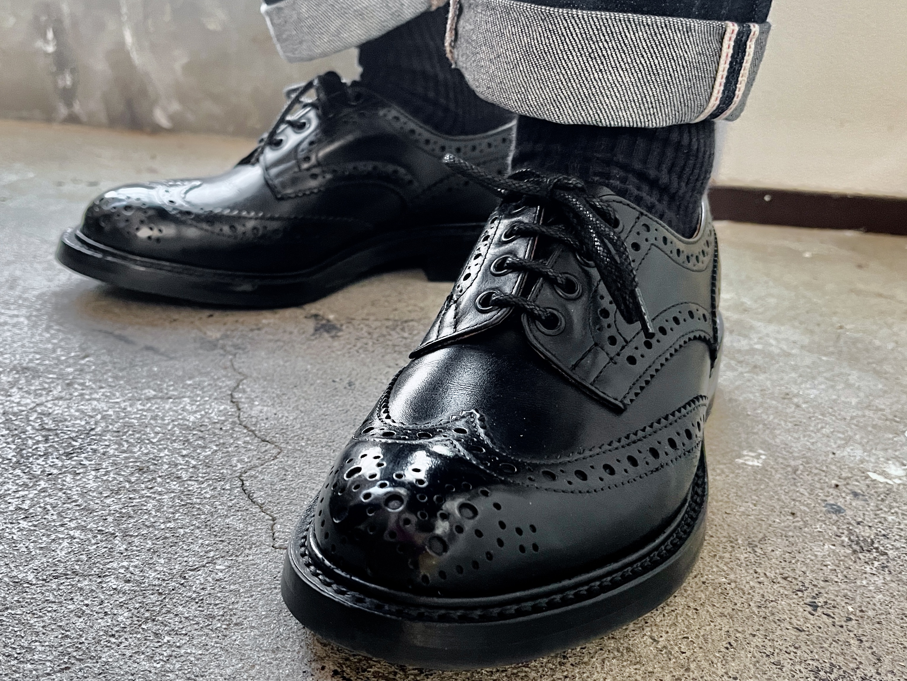 Tricker's BOURTONのサイズで迷ったら読むべき記事│Bandessinee