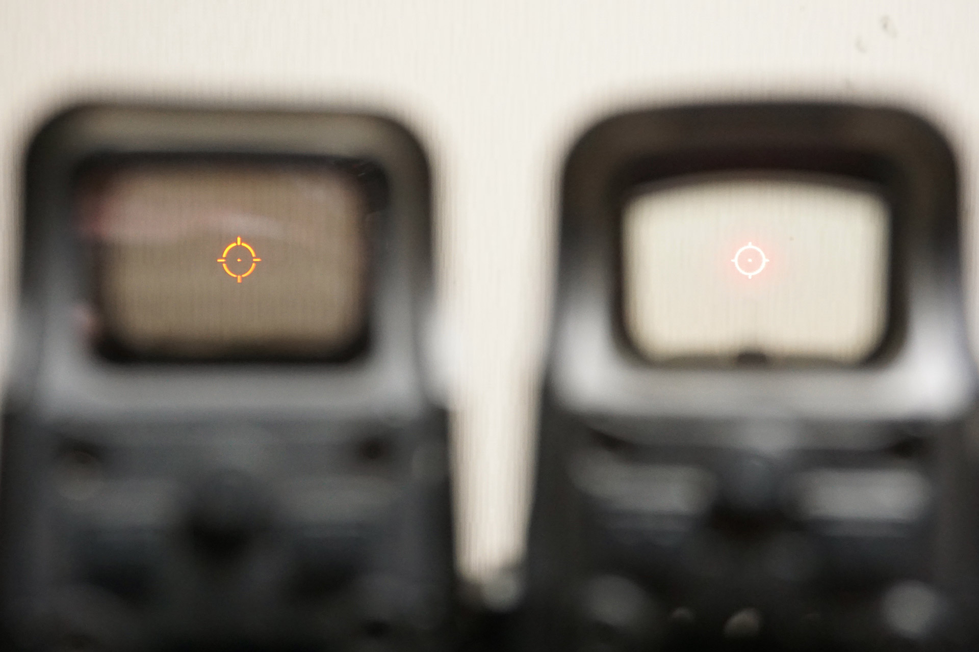 レプリカホロサイトと実物ホロサイトの違いについて | エボログ