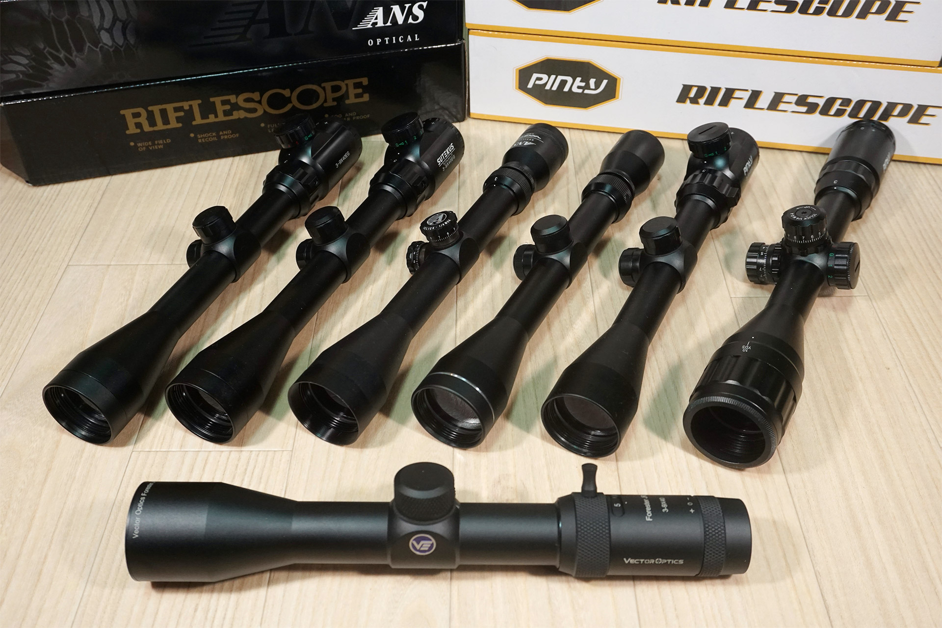 3〜9倍ライフルスコープ比較 Vector Optics Forester JR 3-9x40mm VS