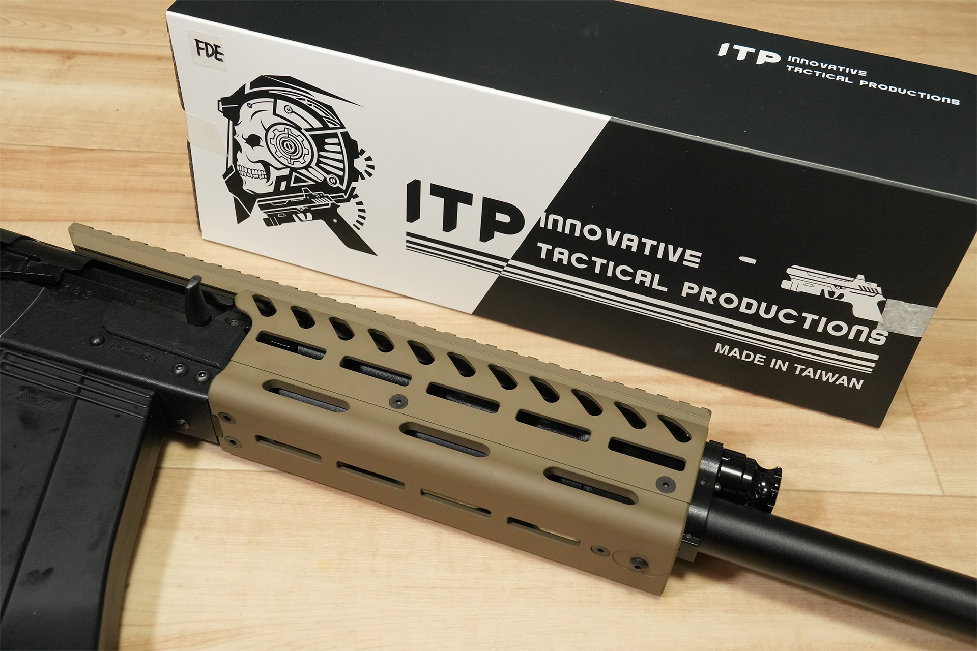 ITP airsoft 東京マルイ SAIGA 12K用M-LOKハンドガード(FDE)のレビュー