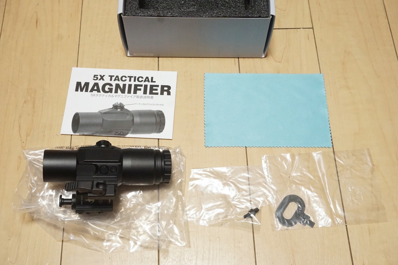 5倍率の大型マグニファイア、NOVEL ARMS 5X TACTICAL MAGNIFIERを買っ