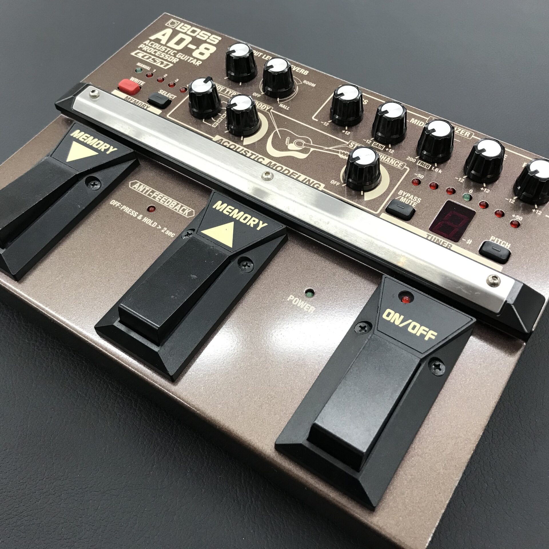 立川店】BOSS AD-8 アコースティックギタープリアンプを買取させて