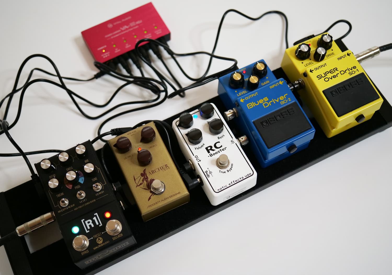 エフェクターボードの組み方ガイド：初心者でも簡単にできる