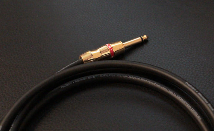 MONSTER CABLE（モンスターケーブル）のギターシールド【エレキギター