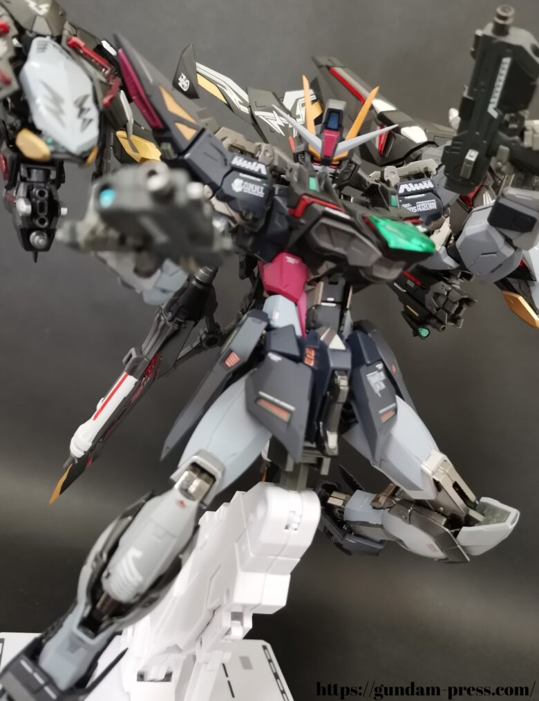 METAL BUILD(メタルビルド) ライトニングストライカー(オルタナティブ