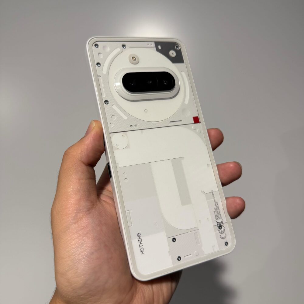 Nothing Phone (3a) グローバル版を実機レビュー！スペックだけ見れば