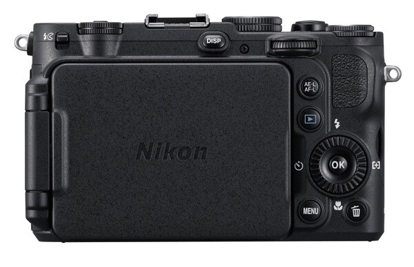 Nikon Coolpix P7700 Review