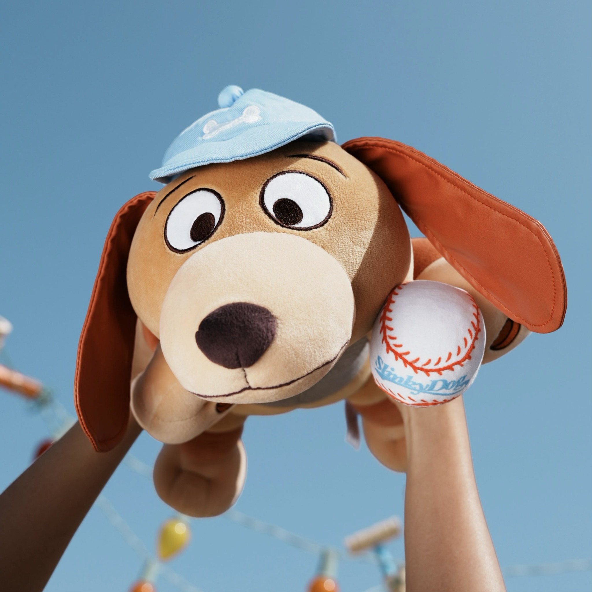 香港ディズニー限定「スリンキー・ドッグ」新作グッズが尊すぎると話題