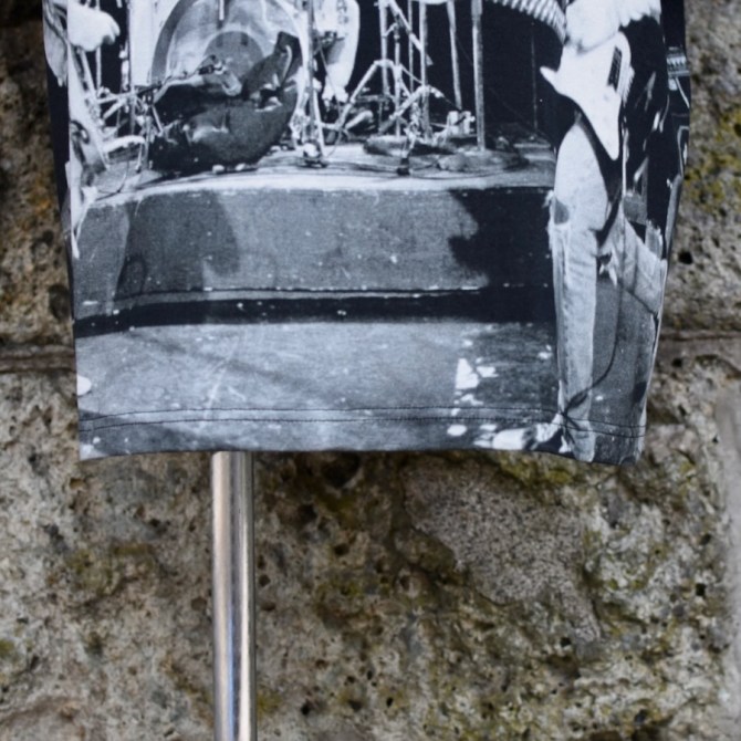 NIRVANAなど、初期グランジシーンを記録したアメリカの写真家