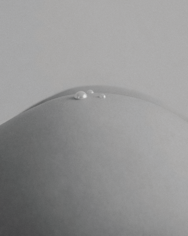 モデル・矢野未希子、写真家・東 京祐による写真展 “as is” が6月20日