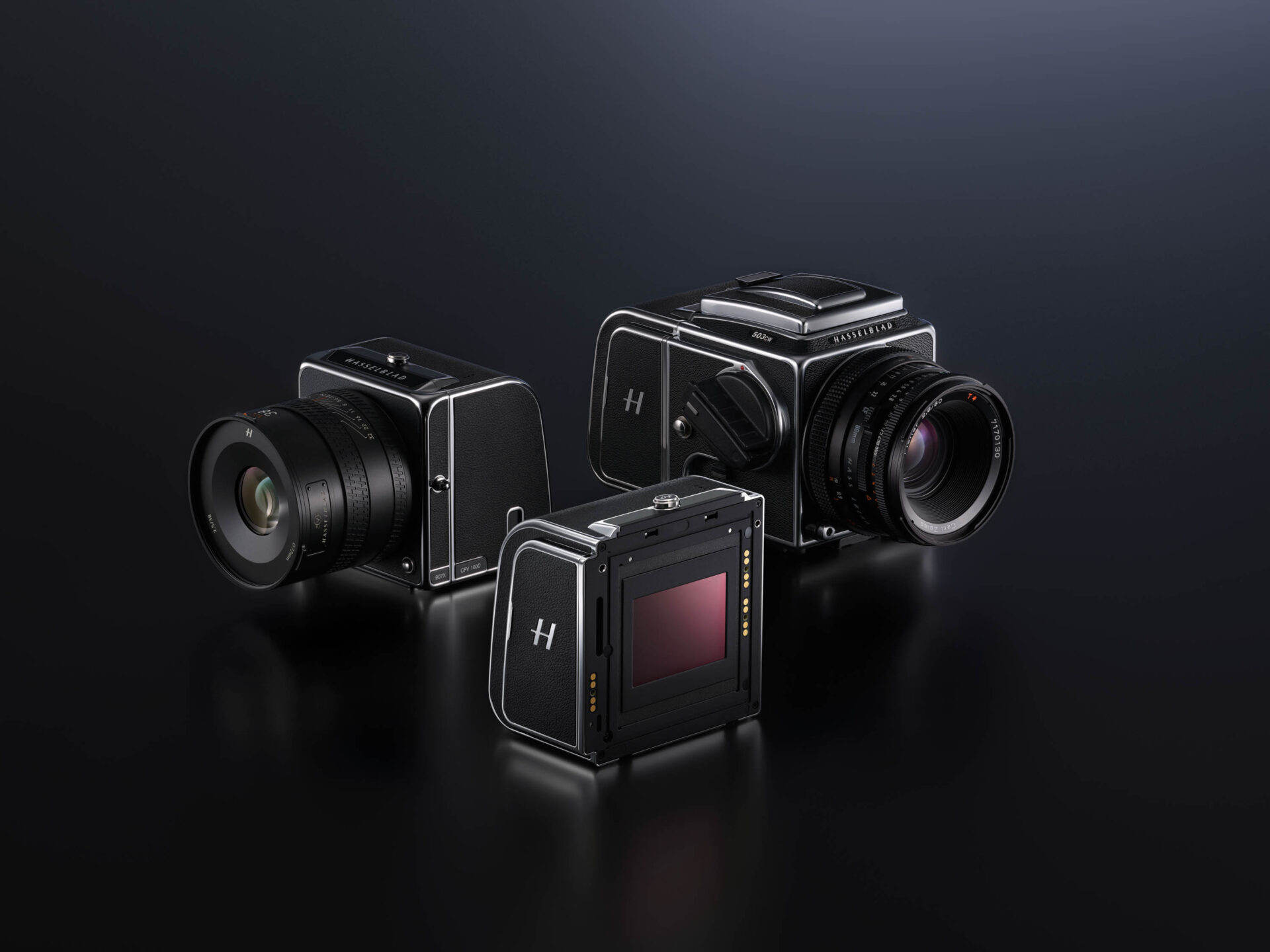 新登場》1億画素の中判カメラ「Hasselblad 907X & CFV 100C」発売