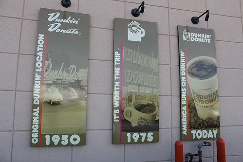 ダンキン・ドーナツ第1号店 – ボストン郊外のクインシーにある歴史的な
