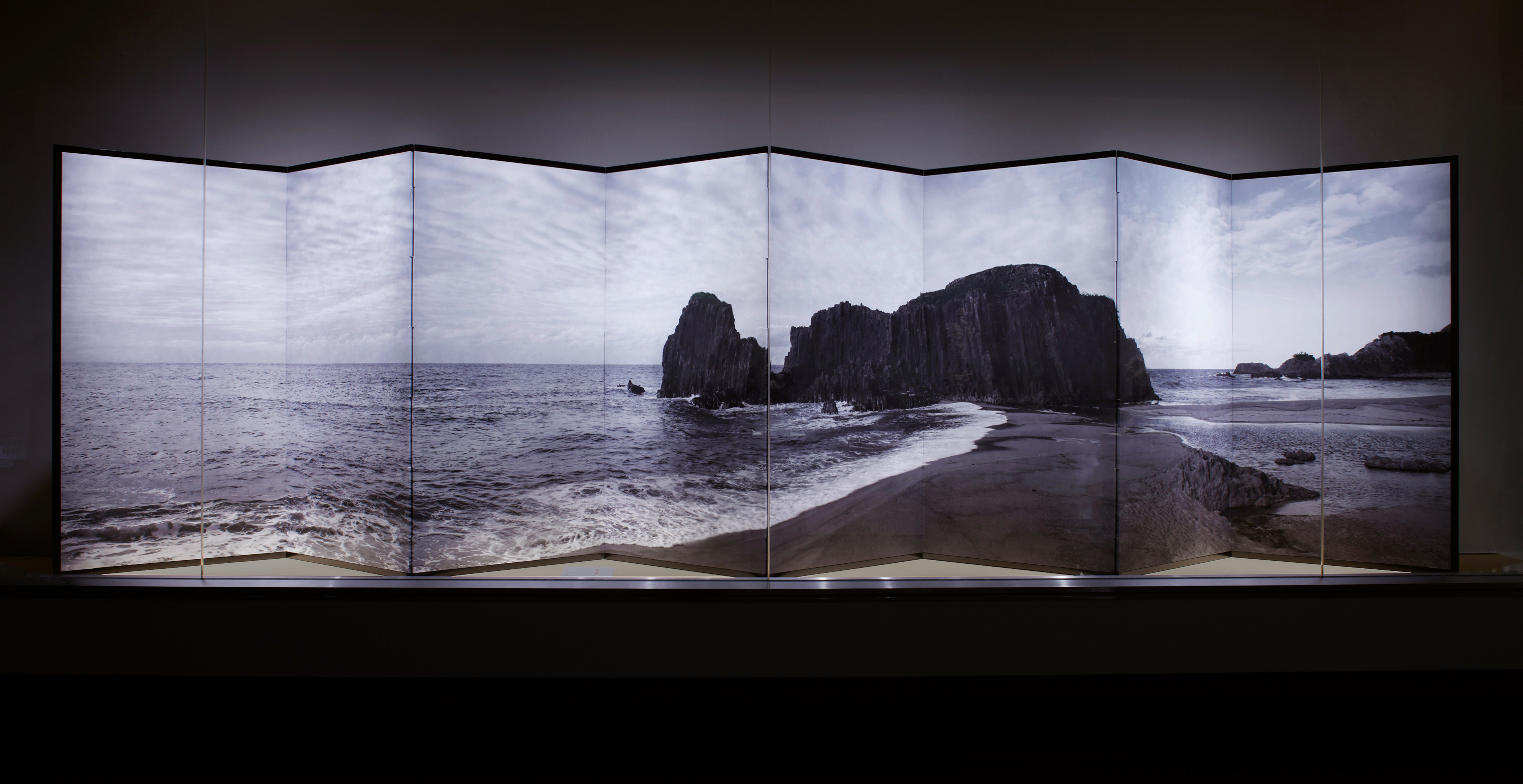 Hiroshi Sugimoto: Photographic Screens | Fraenkel Gallery