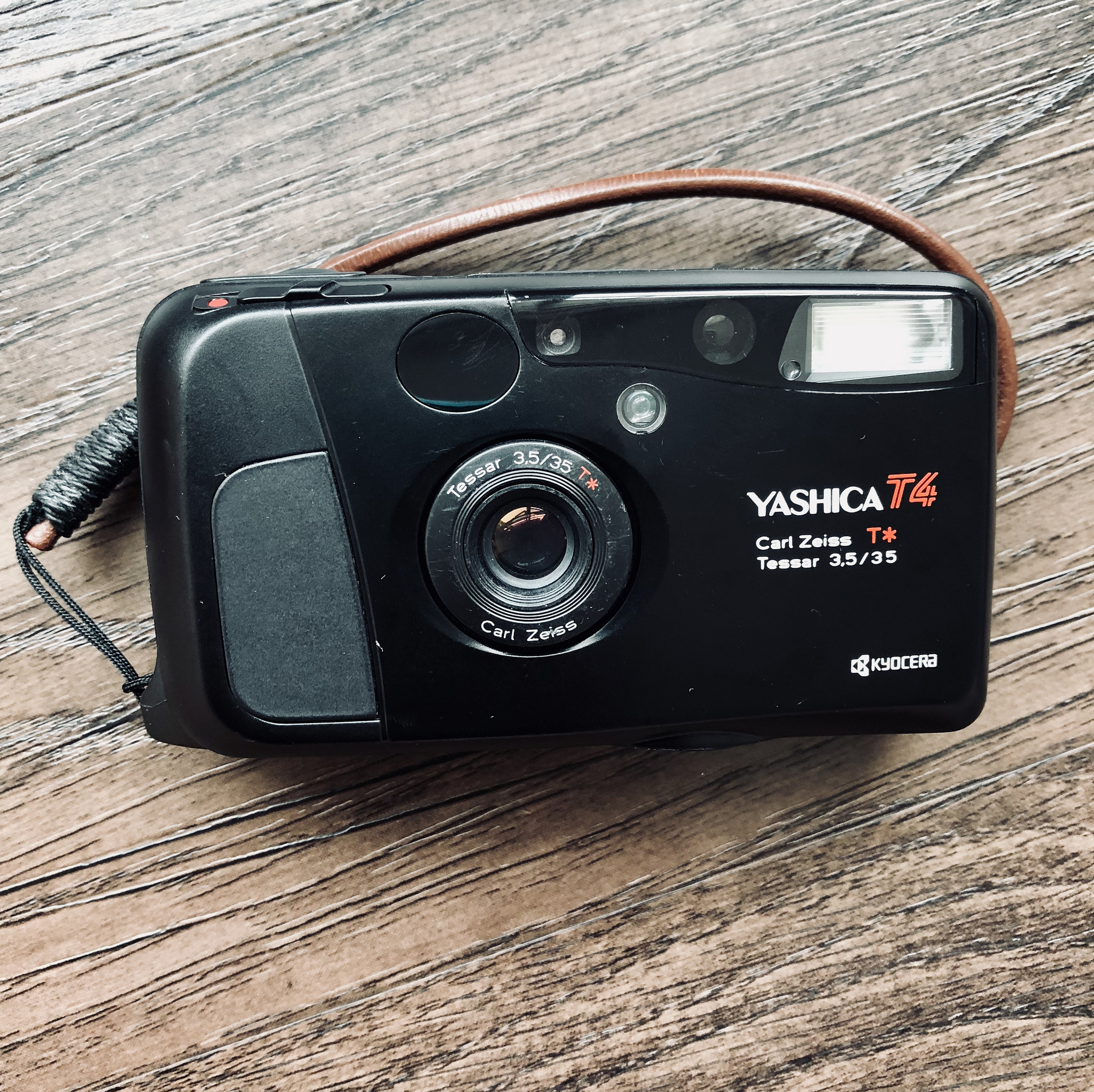 Review of the Yashica T4 | Old but still golden – KeithWee