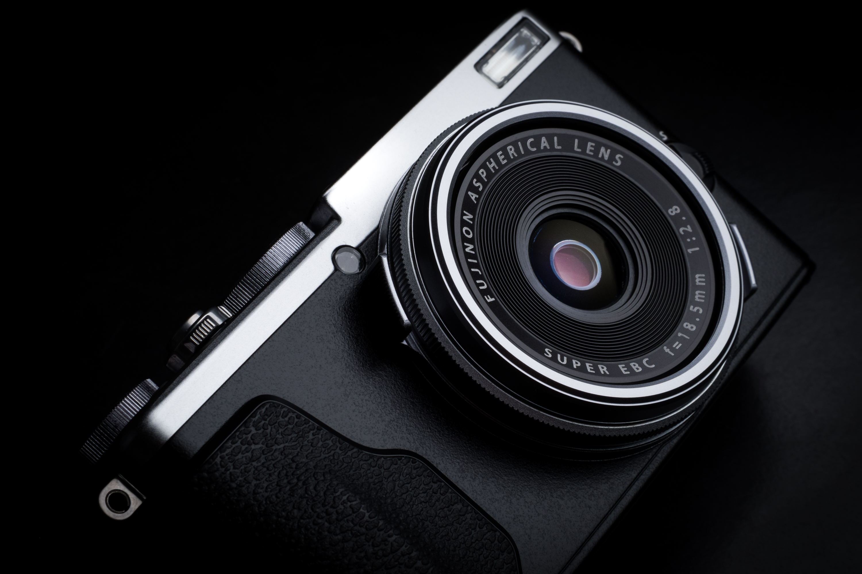 The Fujifilm X70 Review – jonasrask | photography