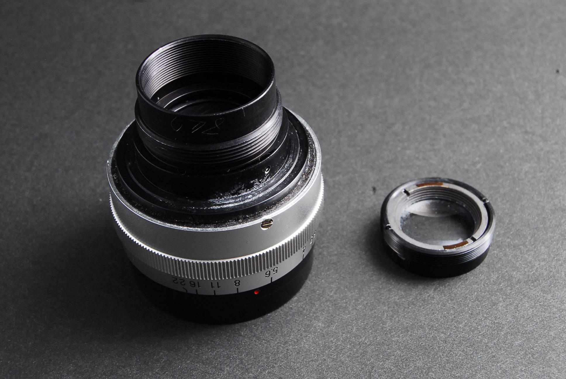 Canon 100mm F3.5 L39マウント 修理教科書 – レンズ修理なら日本レンズ協会