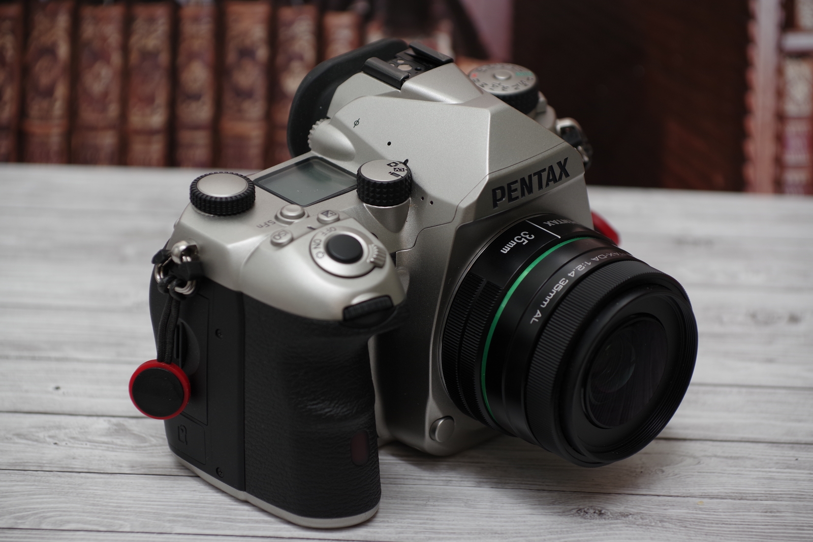 SMC Pentax DA 35mm f/2.4 AL: All the Bang for Your Buck