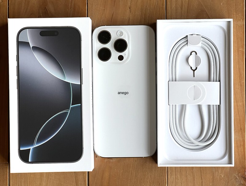 iPhone 14 Pro Max 256GB シルバー 香港版 SIMフリー iPhone 14 Pro