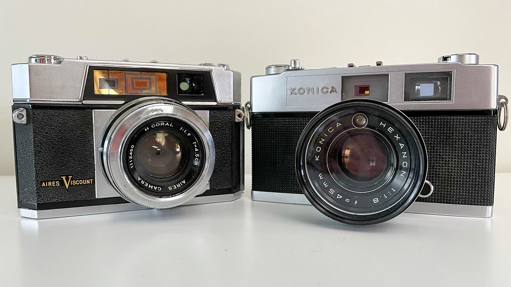 Aires Viscount - Down the Road