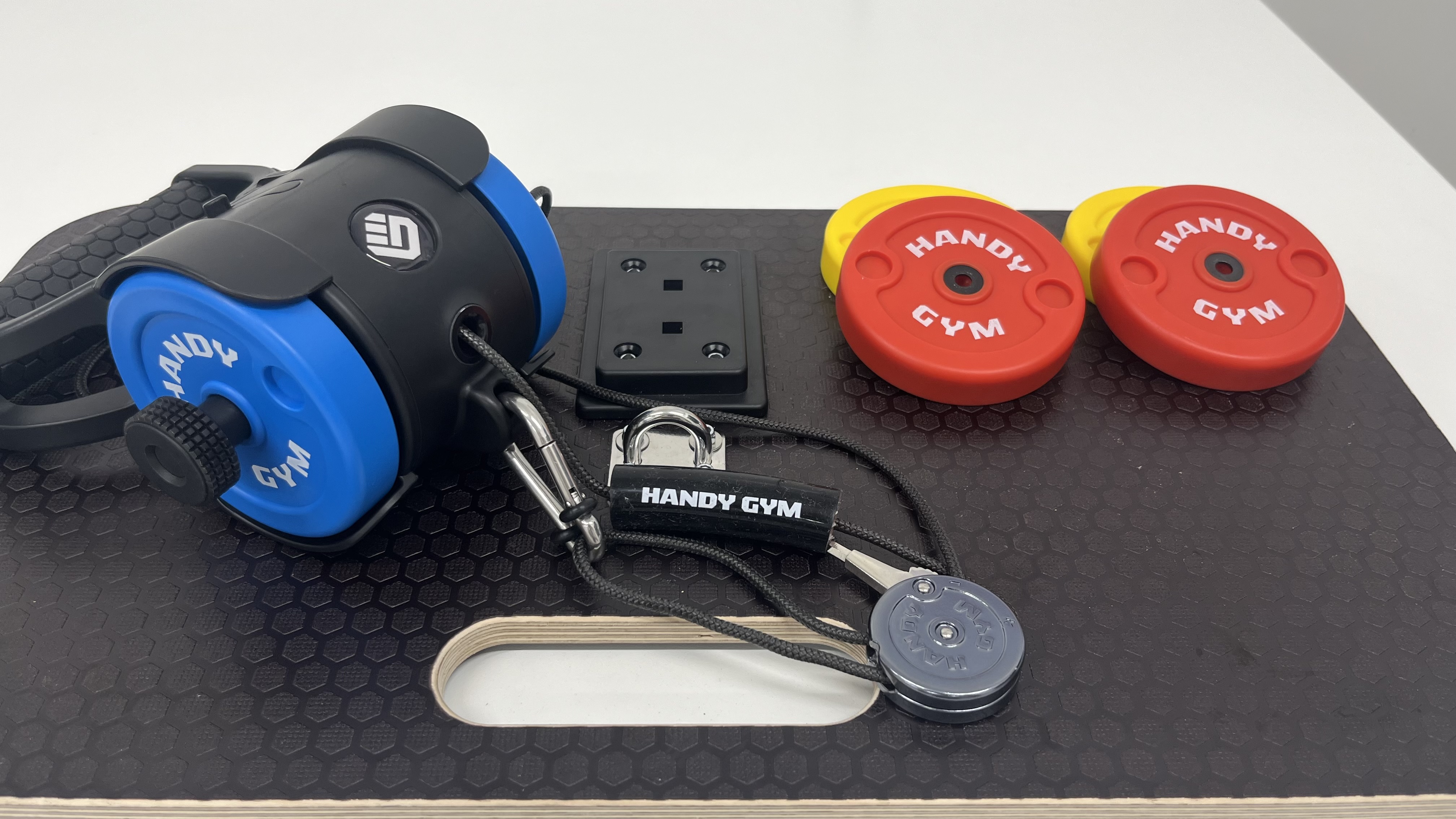 レビュー】「世界最小のジム」に異論無し。Handy Gym(ハンディジム）で