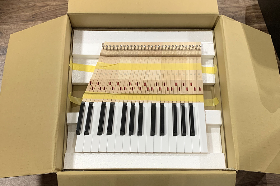 アップライトピアノの全鍵盤交換 - MPC ピアノメンテナンス（調律