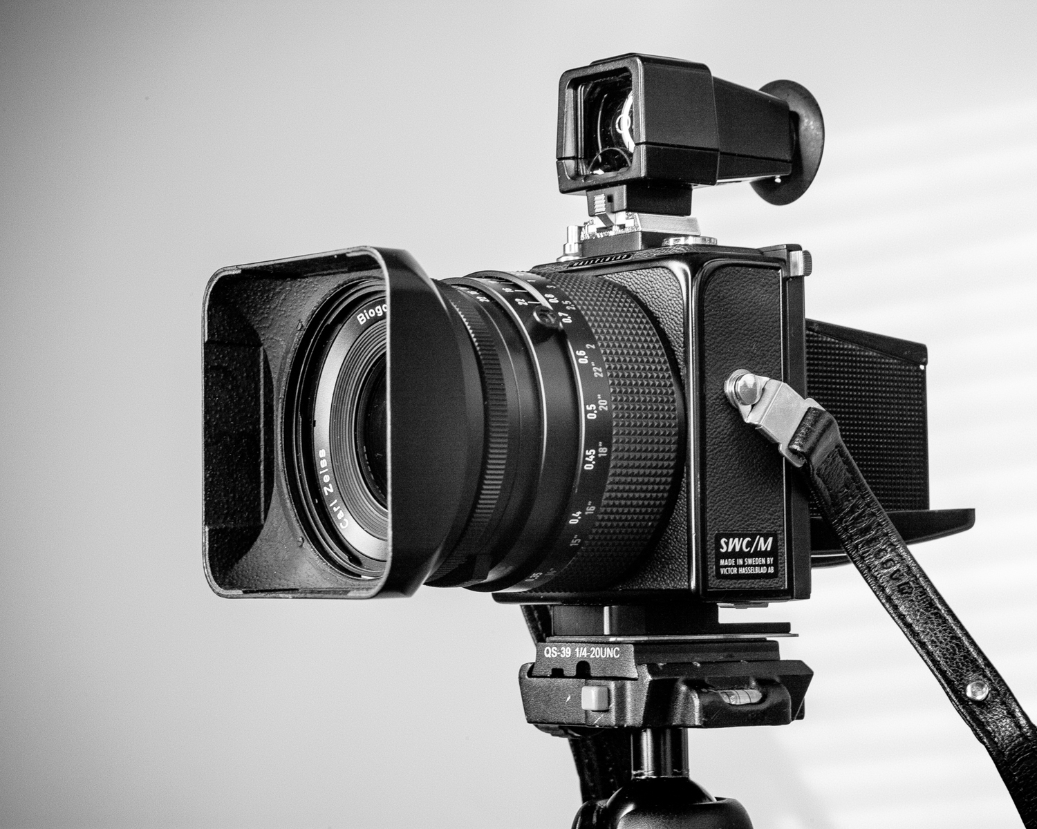 Hasselblad SWC Review (Best Wide Angle Lens?) - Leica Blog (Matt