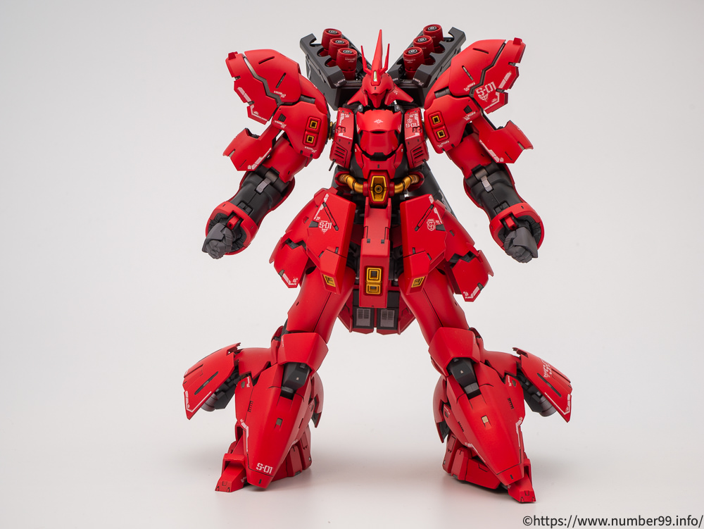 RG サザビー 完成品 全塗装 赤バンダイ RG サザビー 完成品 全塗装 赤