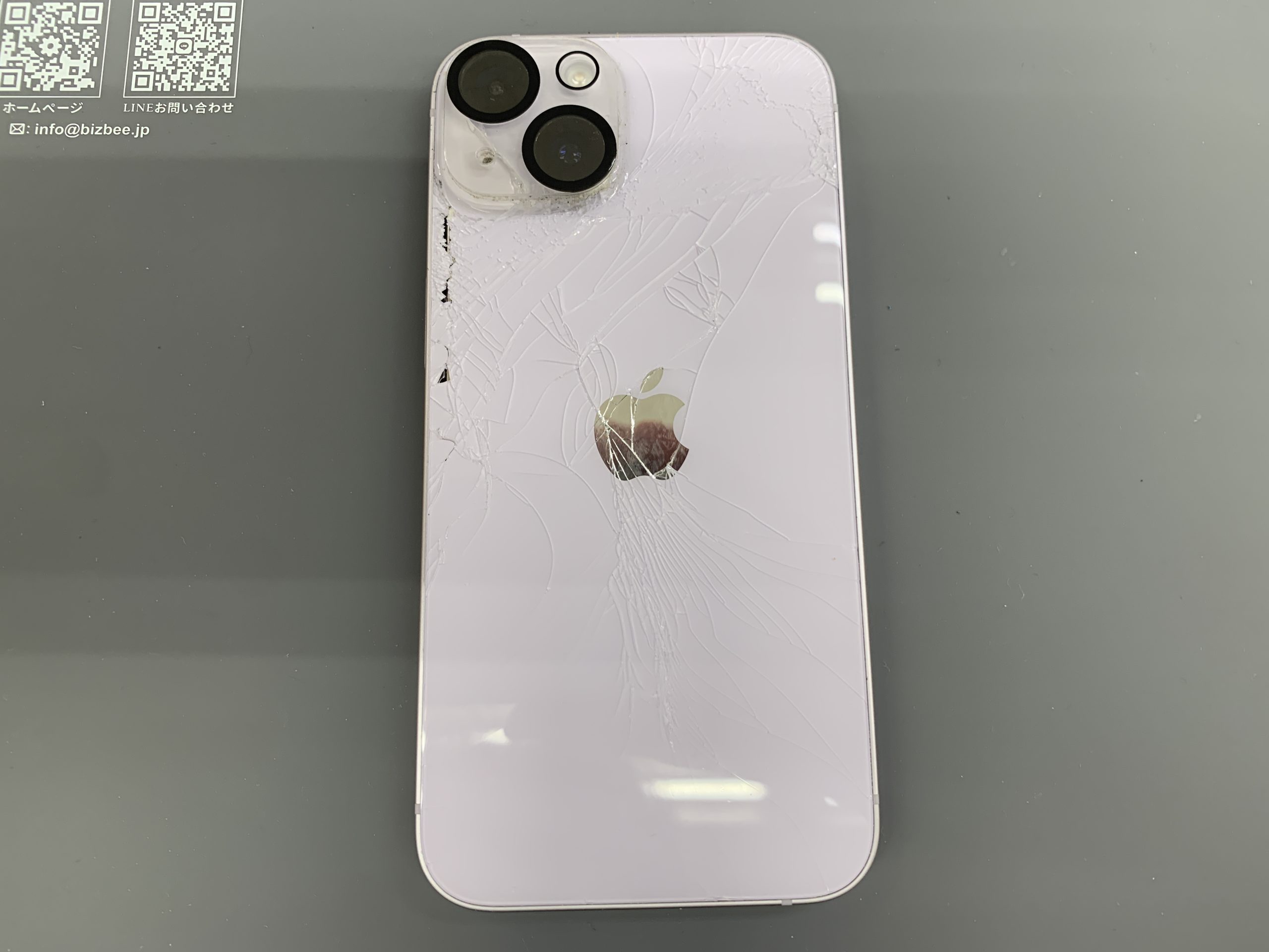 iPhone 14の背面ガラス割れ修理！見た目だけじゃない、意外と危険な