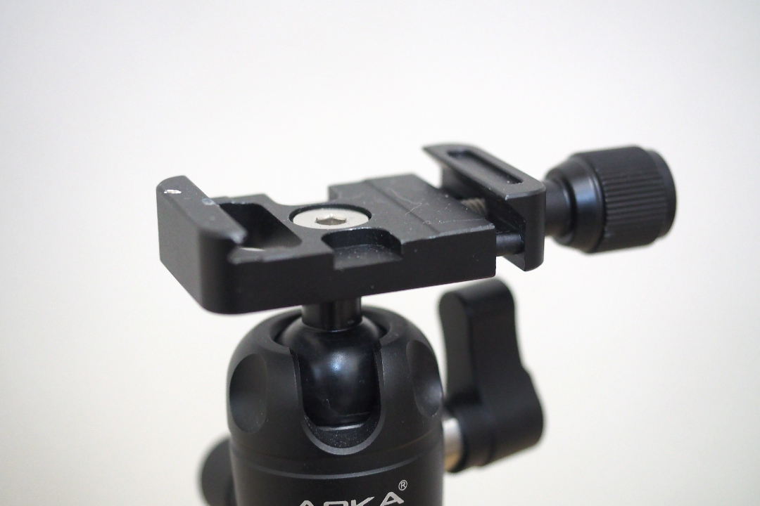 レビュー】『AOKA：CMP163CL』超軽量なカーボン三脚 | ぼっちと孤高の