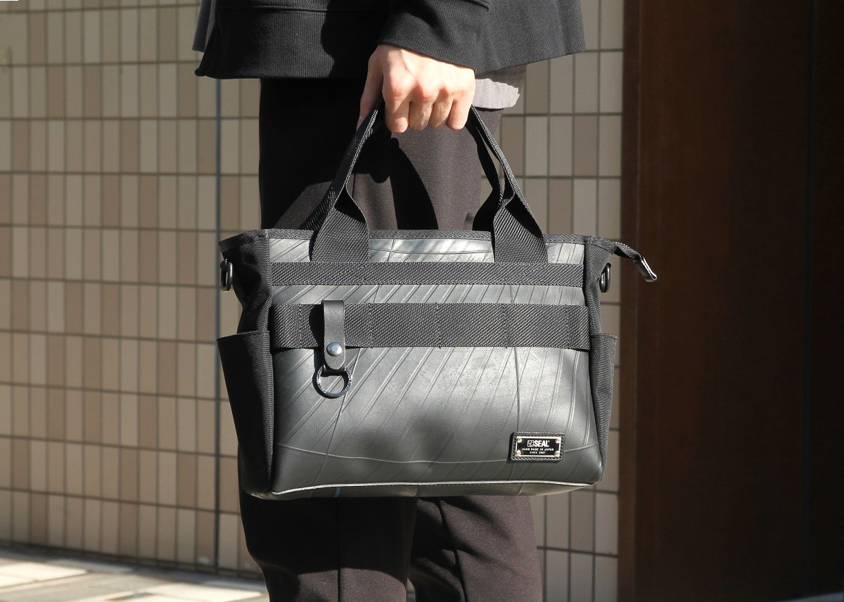 SEAL表参道本店ブログ】オンラインストアよりも数日早く店舗にて販売