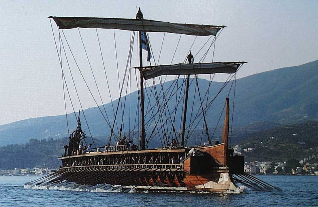 古代地中海の覇者、古代ギリシャのトライリム（三段櫂船） – Hi-Story