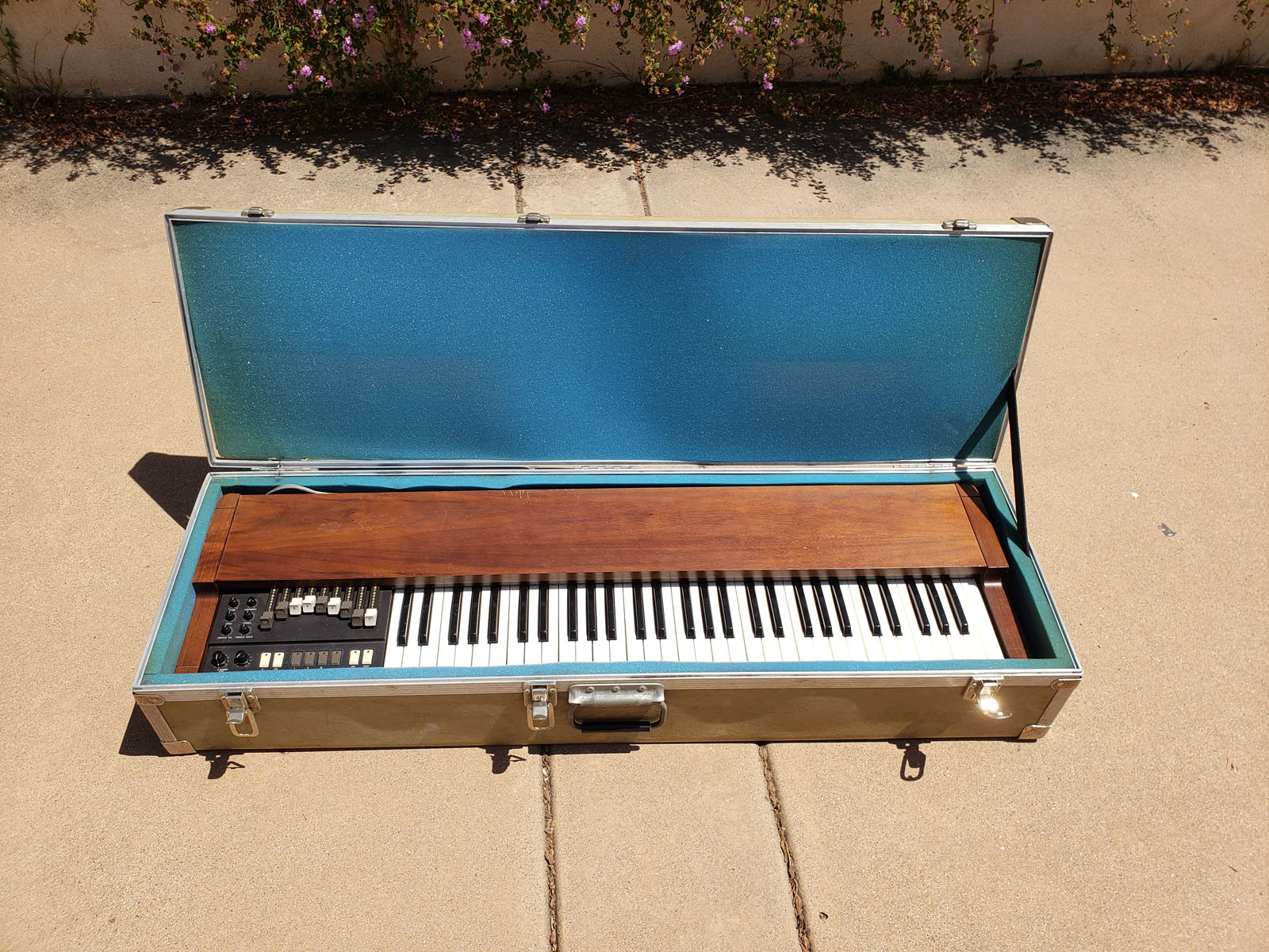 Korg CX-3 Vintage Analog Organ Synthesizer With Road Case