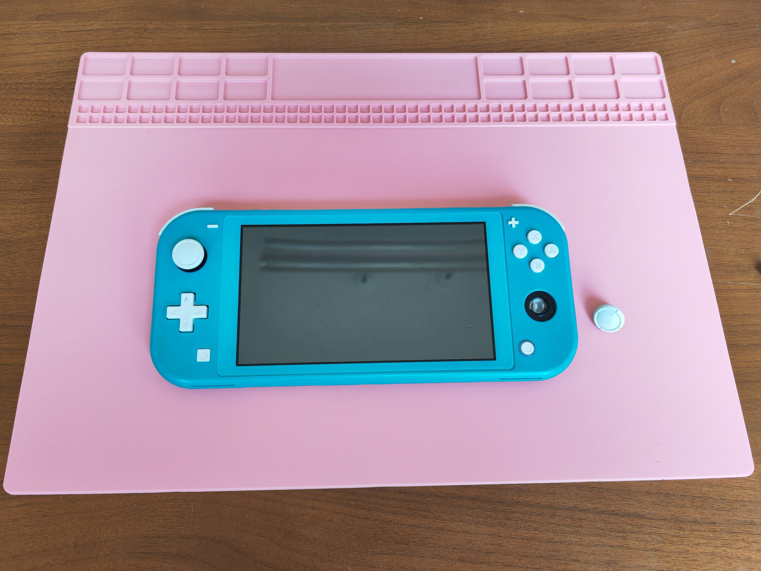 修理屋】 Nintendo Switch Lite ジョイスティック 折れた 修理
