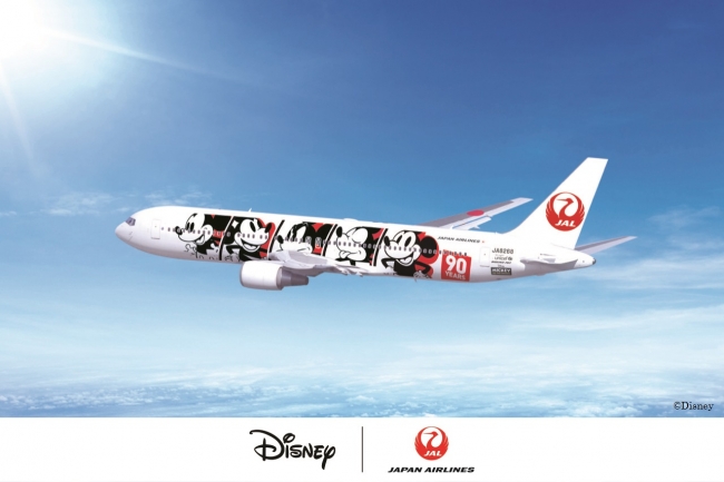 JAL、ミッキーマウスのスクリーンデビュー90周年記念特別塗装機を