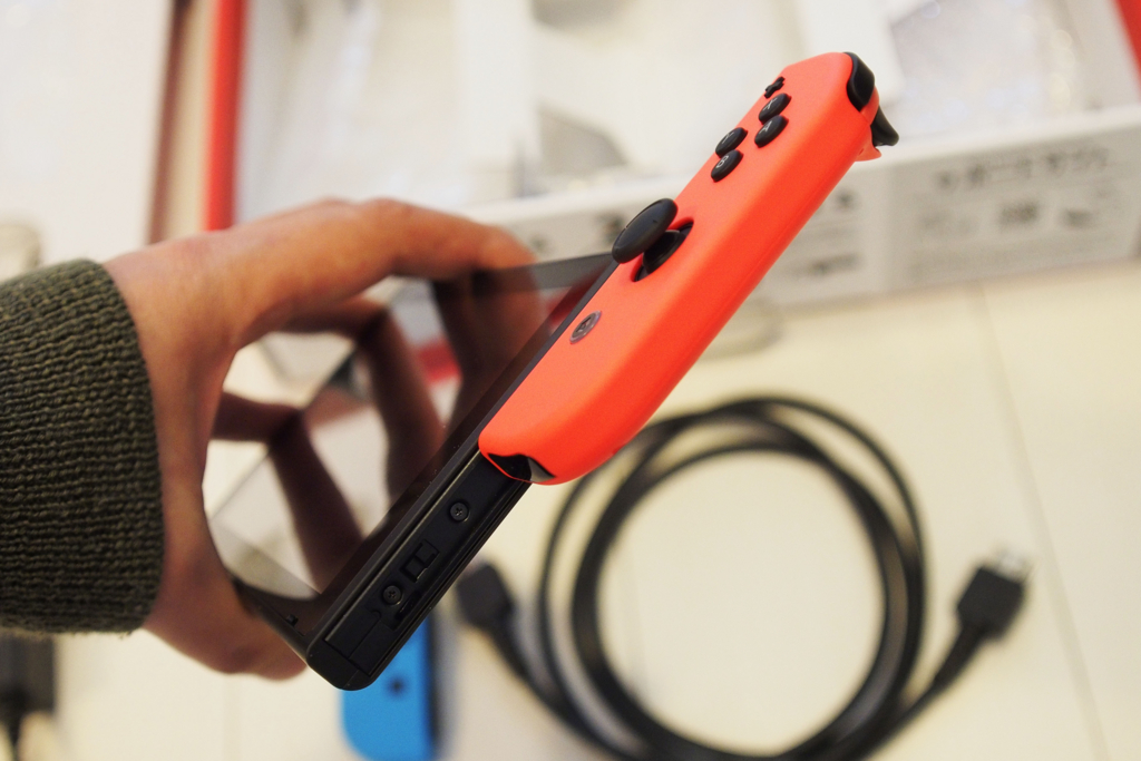 Nintendo Switch】限定赤箱 開封の儀【ニンテンドー スイッチ】 | 脱