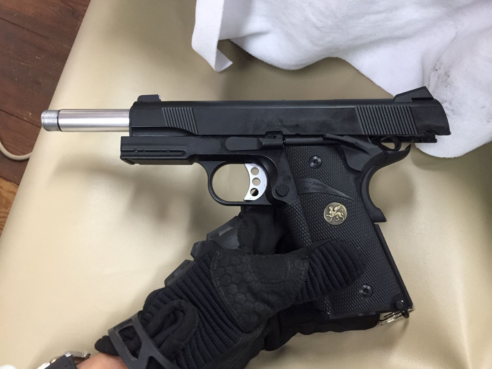 Carbon8 M45 CQP 海外製CO2ガスガンの修理をさせて頂きました