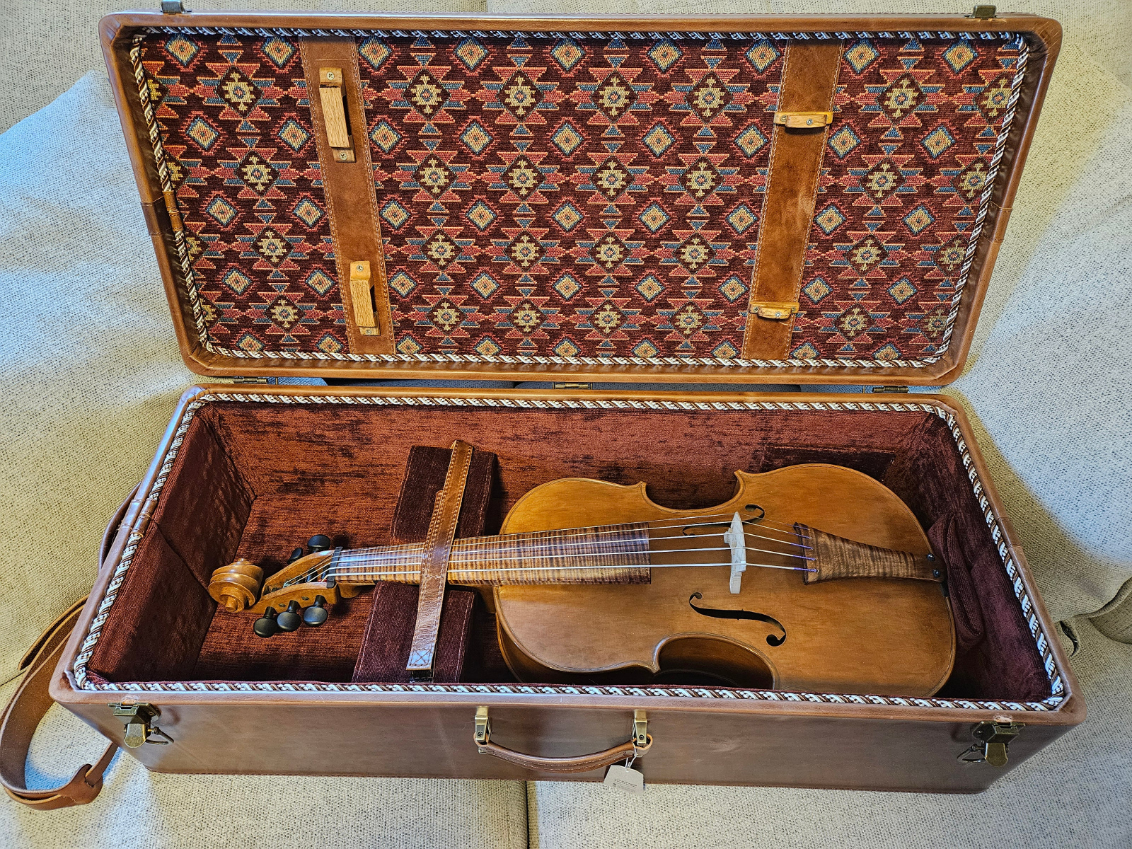 An Even Better Deal On a New Violoncello da Spalla by Donald