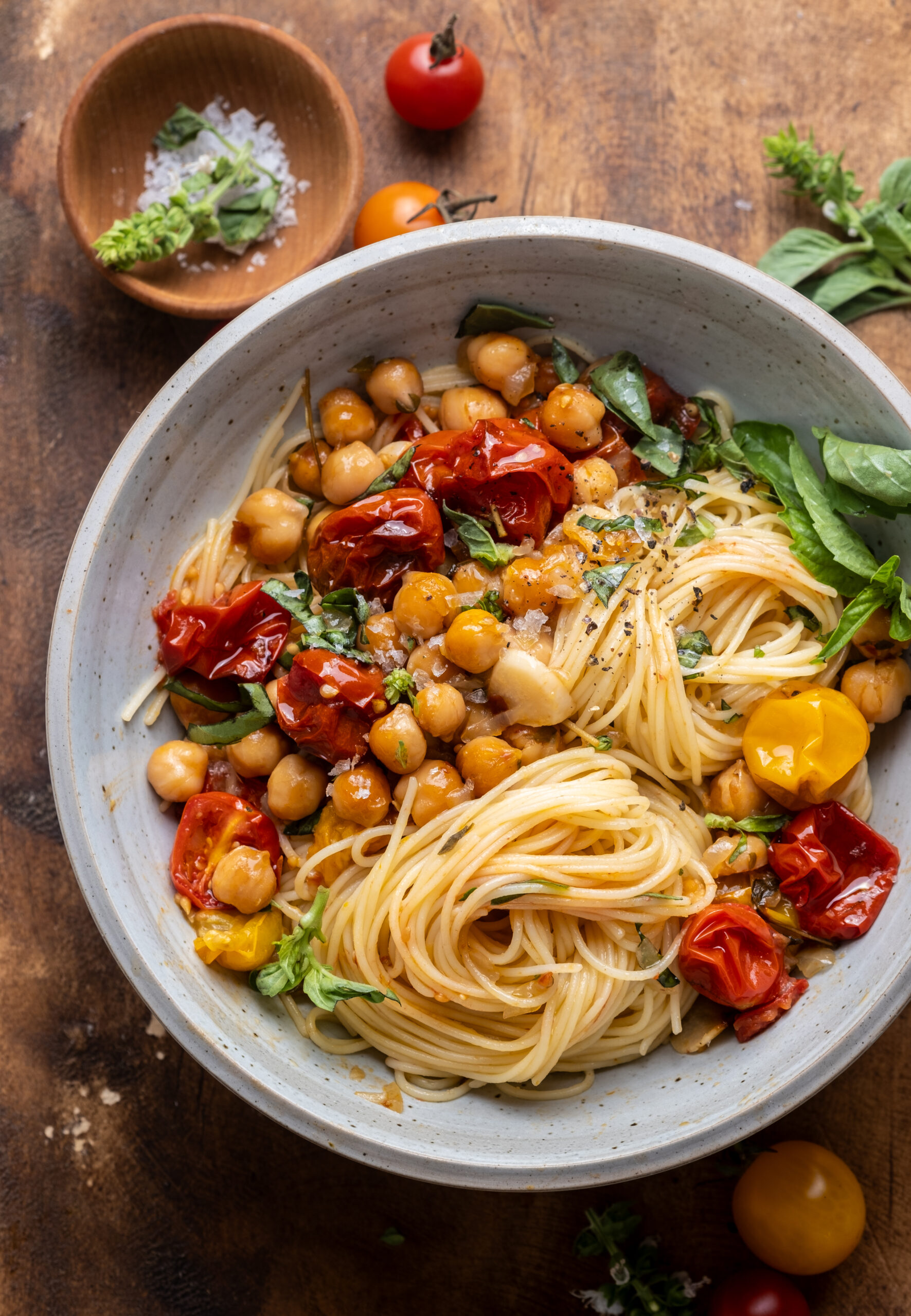 Slow Roasted Tomato and Chickpea Pasta - Wandering Chickpea