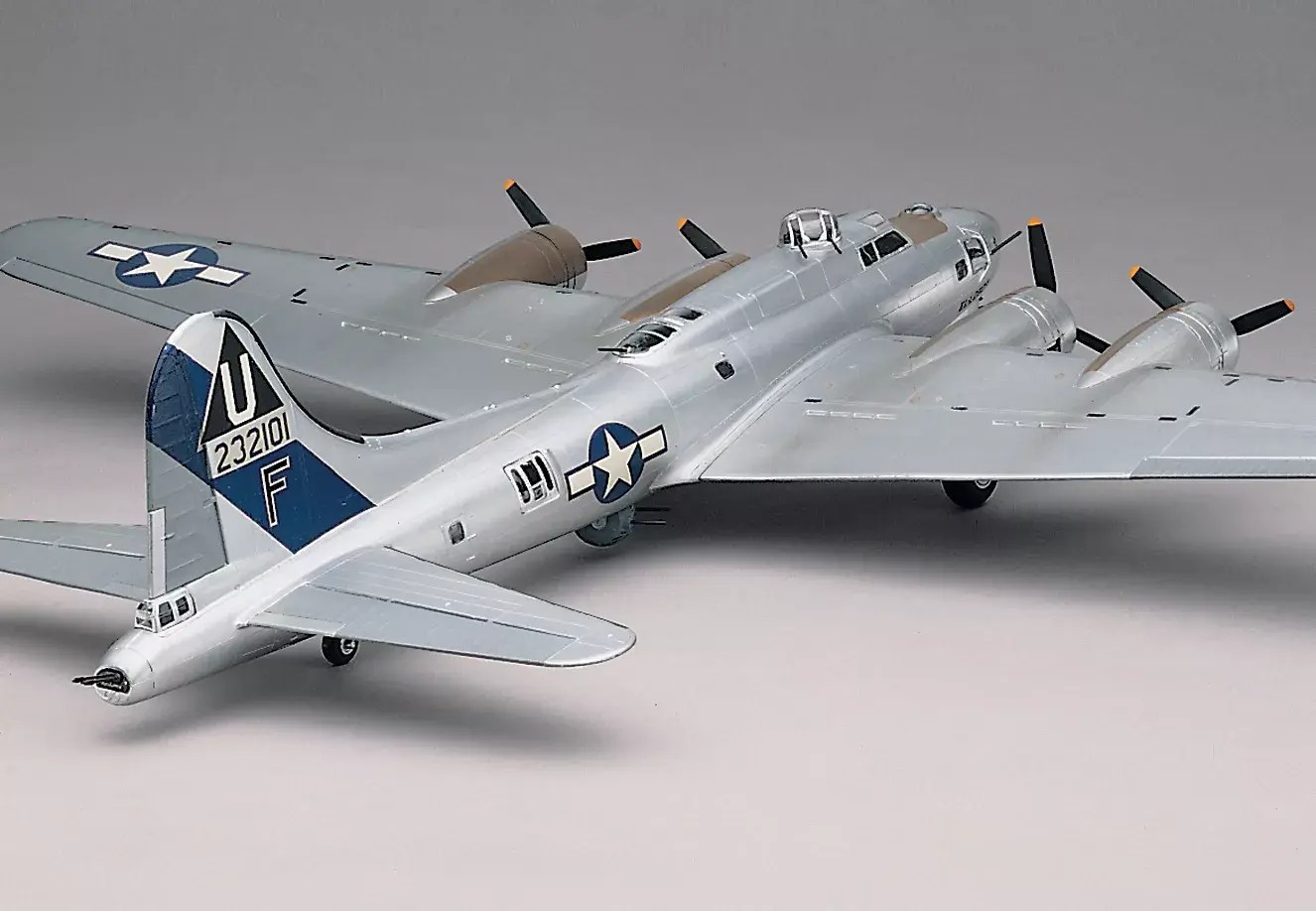 B-17G Flying Fortress **1/48 Scale – Revell – Westside Trains