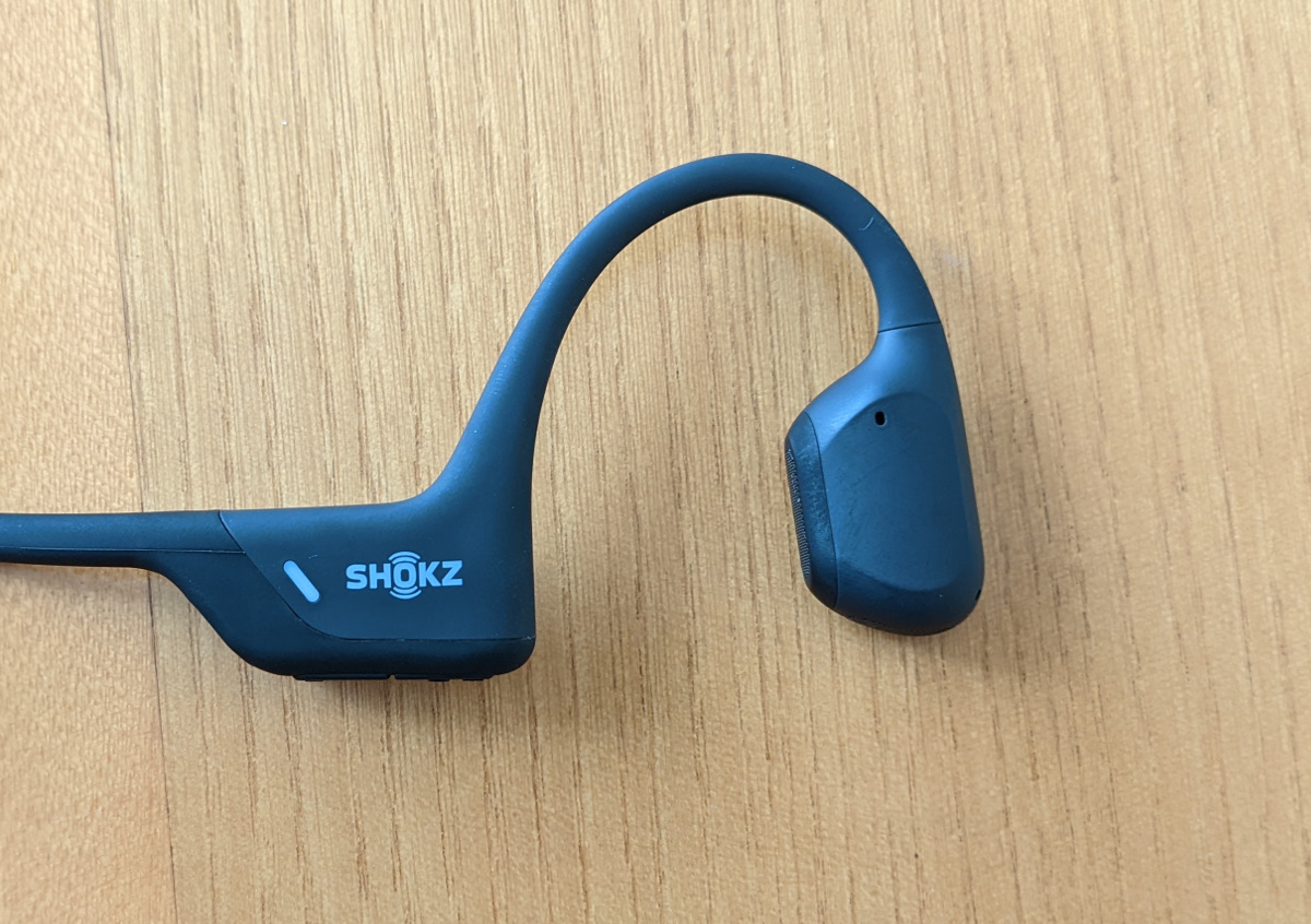 Shokz OpenRun Proの実機レビュー － 骨伝導イヤホンのトップブランド