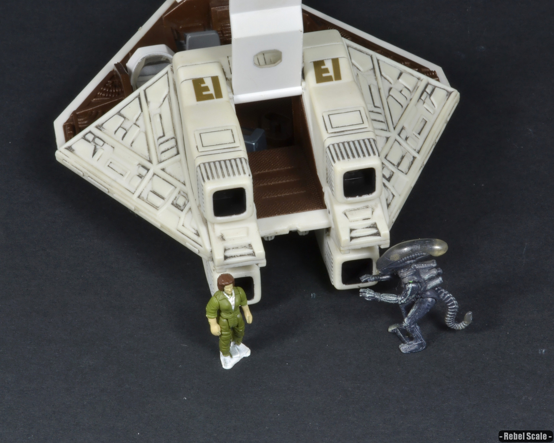 Narcissus (Alien shuttle) - Rebel Scale