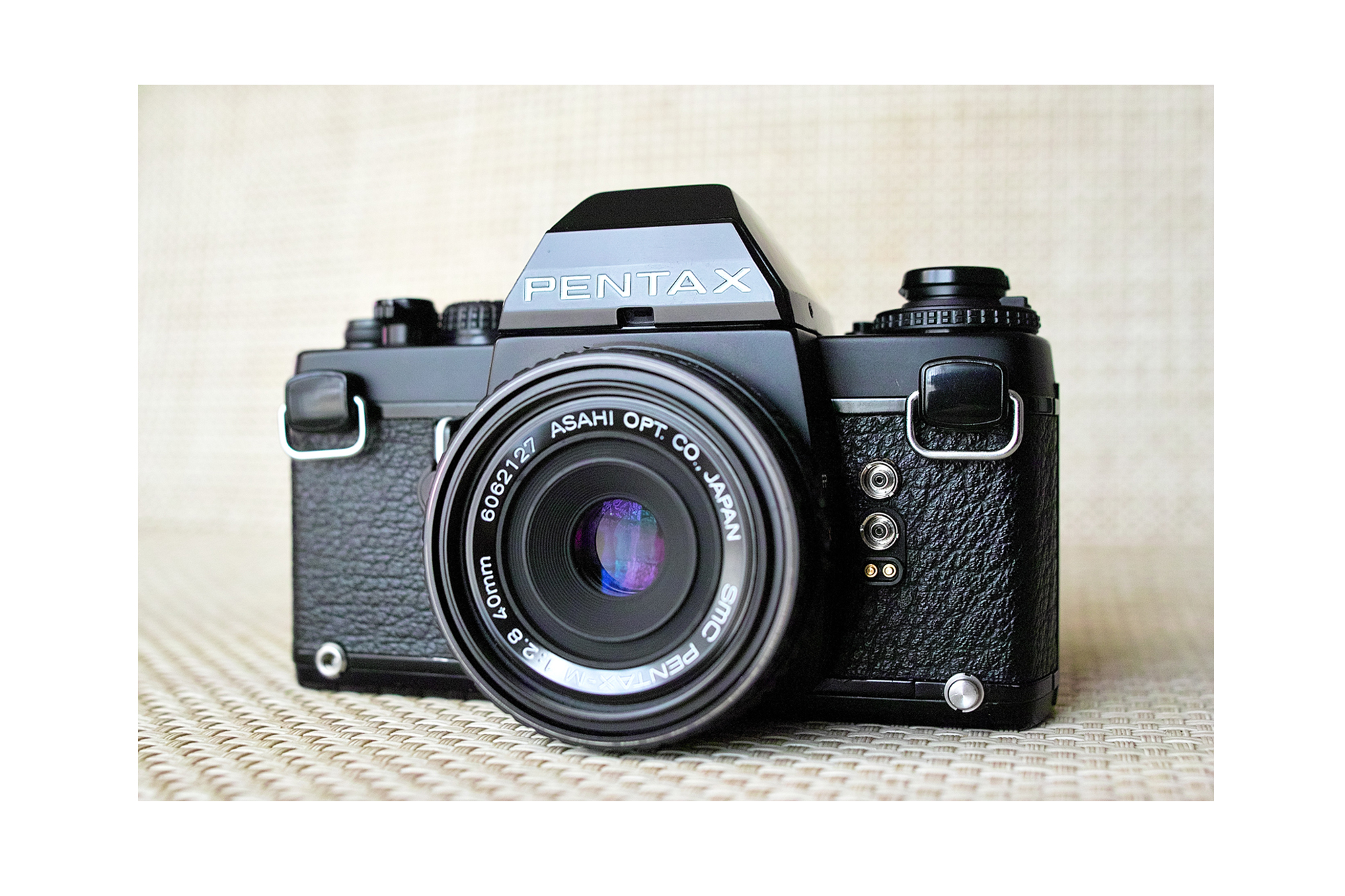 PENTAX LX 35mmフィルム一眼レフカメラで銀座のショーウィンドウを撮る