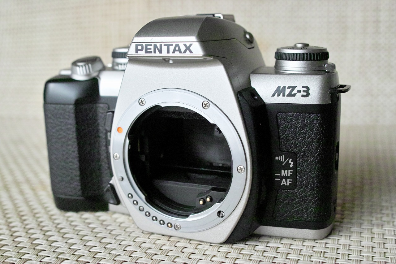 PENTAX MZ-3実写レビュー】ペンタックスMZ-3で撮影した白黒フィルムを