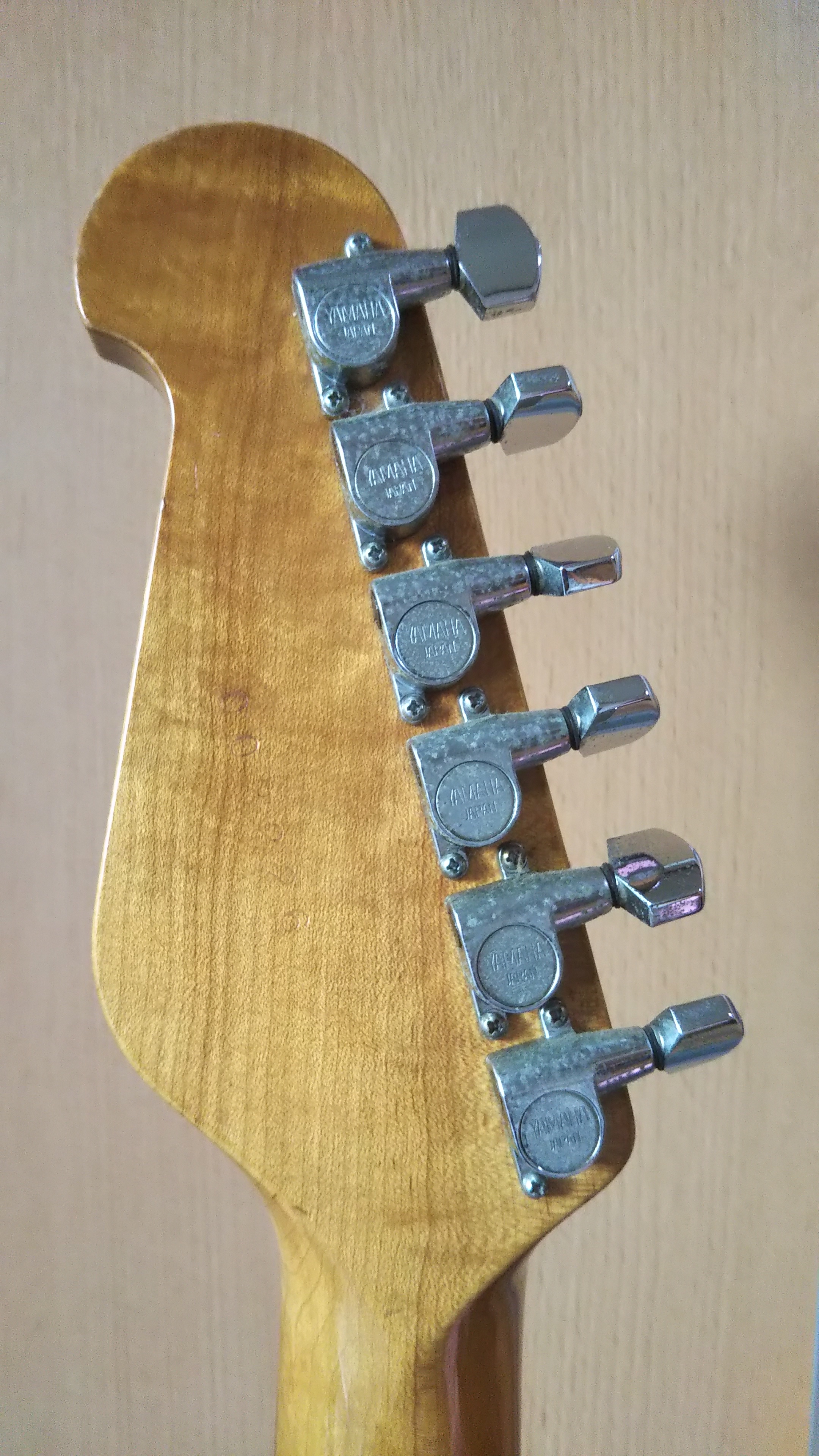 ヤマハ・エレキギター Super Combinator SC-700 を紹介 – 竹三ライフ