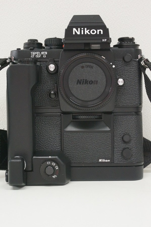 ニコンのフィルム一眼レフカメラ「F3/T HP モータードライブ MD-4