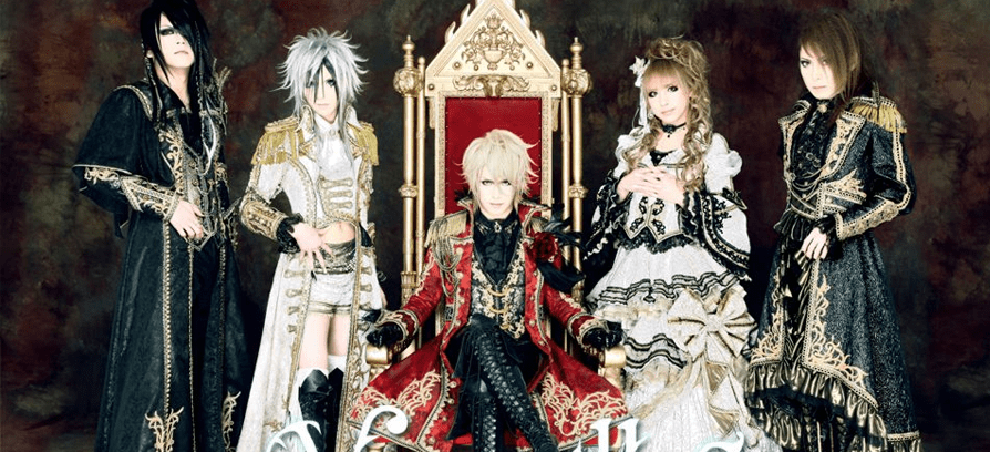 Versailles // Holy Grail: Believing in the meaning of eternity